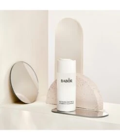 BABOR Cleansing Refining Enzyme & Vitamin C Cleanser Reinigungsemulsion 7 BABOR Cleansing Refining Enzyme & Vitamin C Cleanser Reinigungsemulsion -Babor babor cleansing refining enzyme and vitamin c cleanser reinigungsemulsion 60 g 4015165363170 visual3